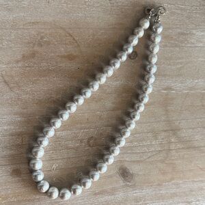 Elegant genuine light gray/silver Pearl Necklace